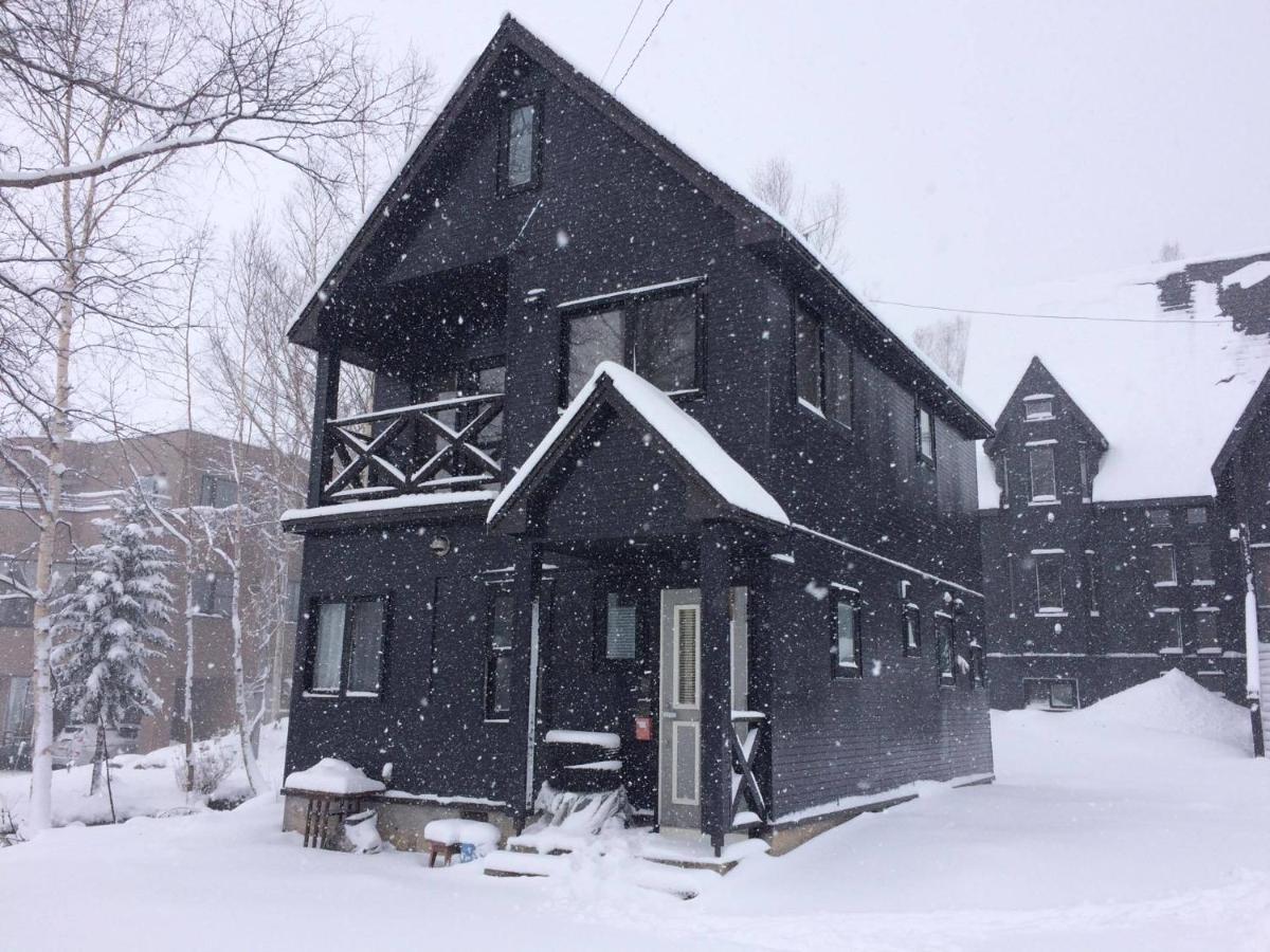 Freeride Backpackers Lodge Нисеко Екстериор снимка