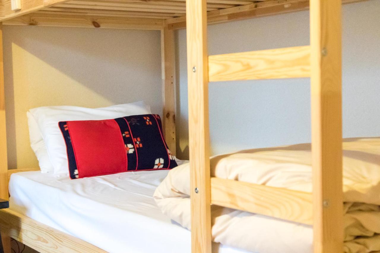 Freeride Backpackers Lodge Нисеко Екстериор снимка