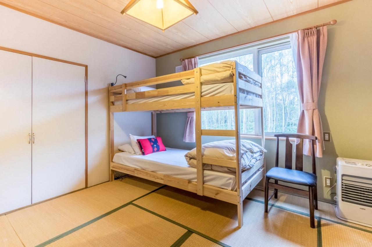 Freeride Backpackers Lodge Нисеко Екстериор снимка