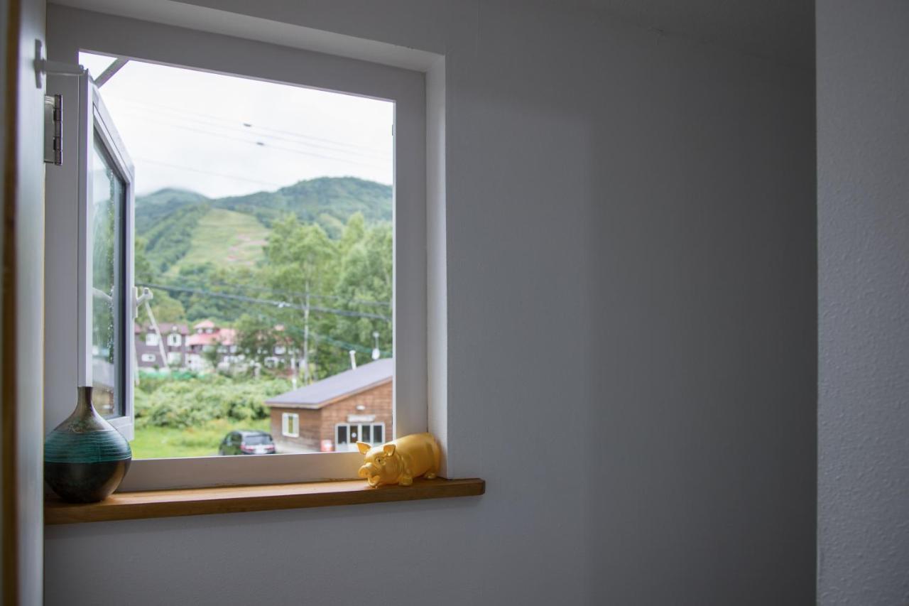 Freeride Backpackers Lodge Нисеко Екстериор снимка