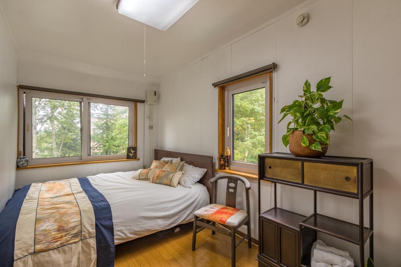 Freeride Backpackers Lodge Нисеко Екстериор снимка