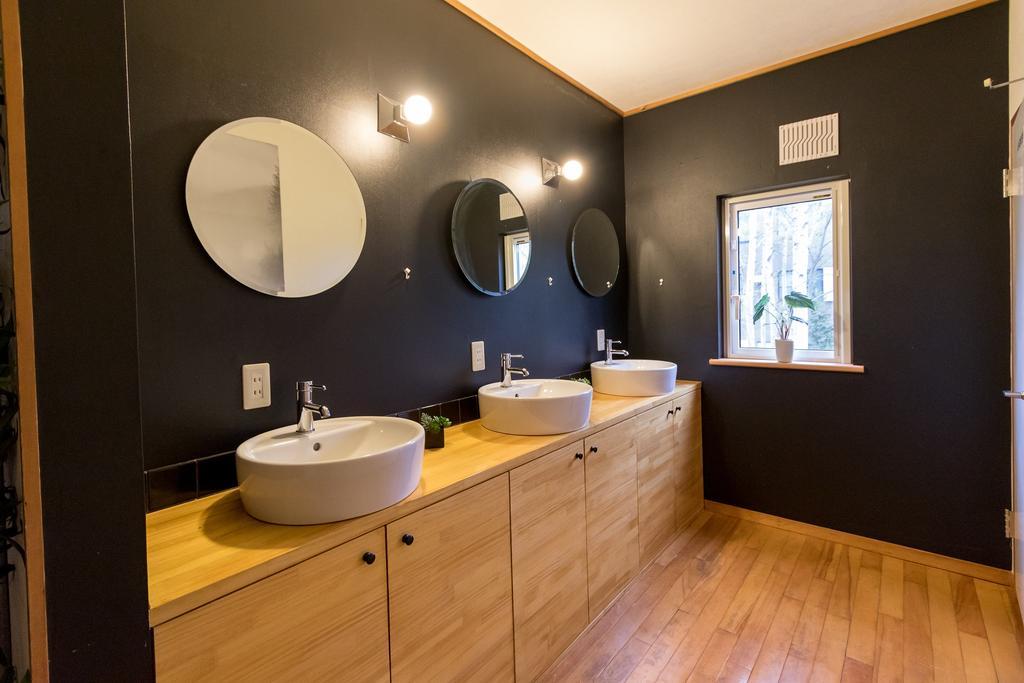 Freeride Backpackers Lodge Нисеко Екстериор снимка
